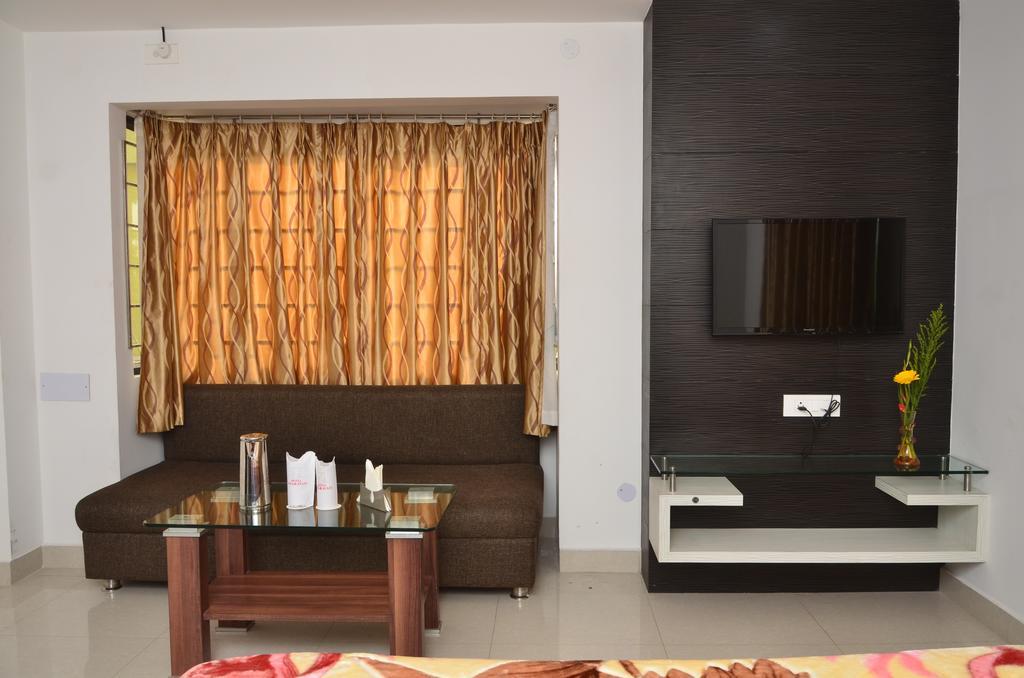 Hotel Amaravati Siliguri Chambre photo