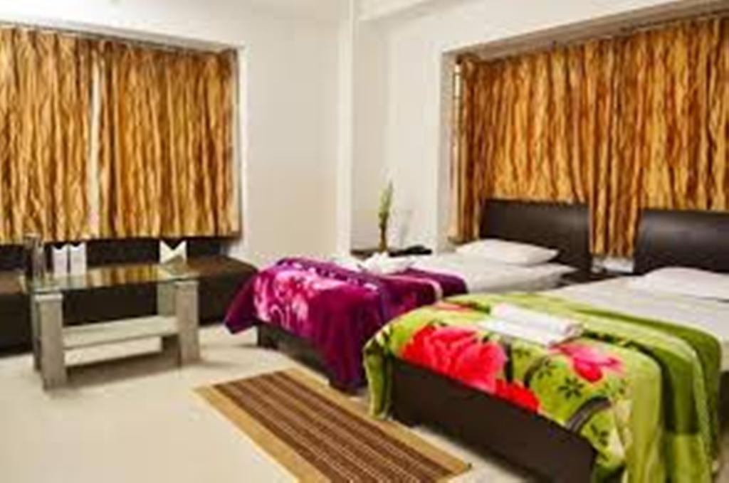Hotel Amaravati Siliguri Chambre photo